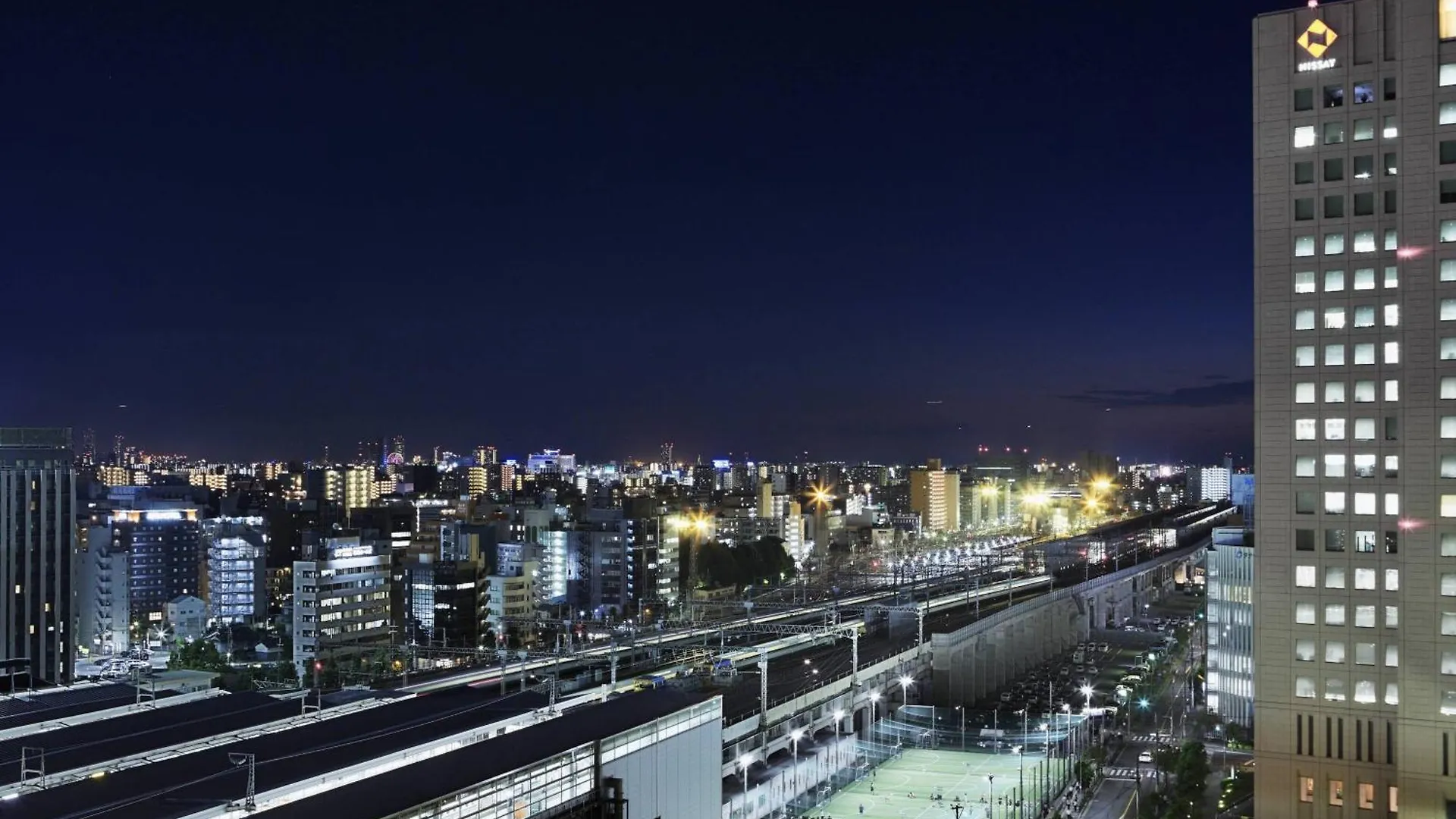 Hotel Courtyard By Marriott Shin-Osaka Station 5*, Ōsaka