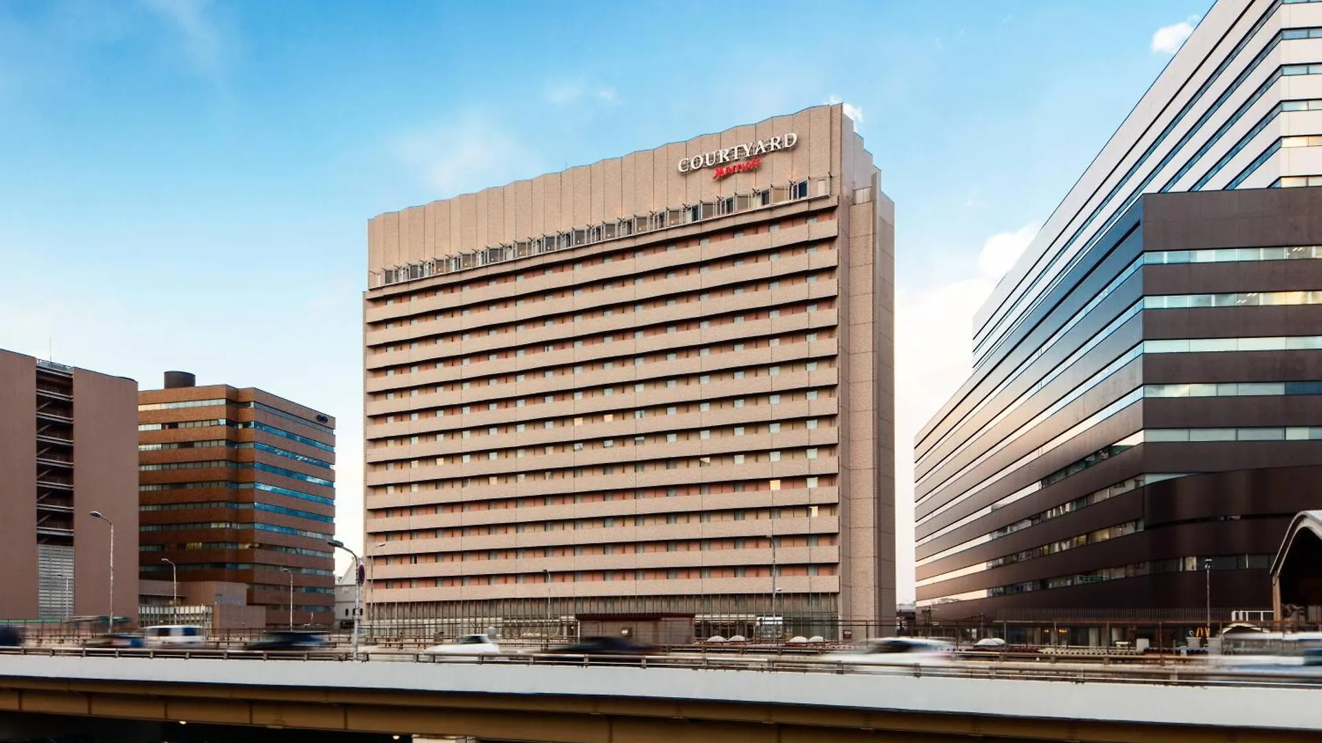 Отель Courtyard By Marriott Shin-Osaka Station Япония