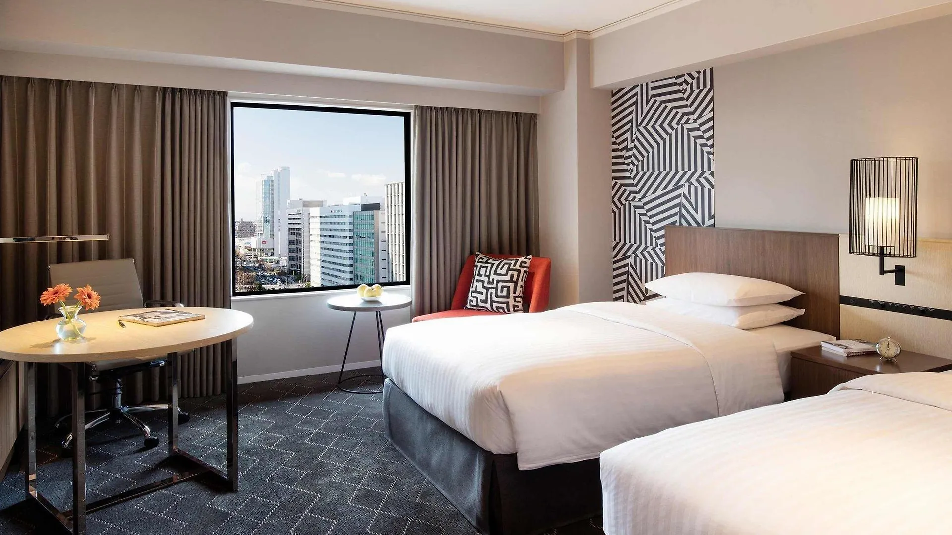 Отель Courtyard By Marriott Shin-Osaka Station 5*, Осака Япония