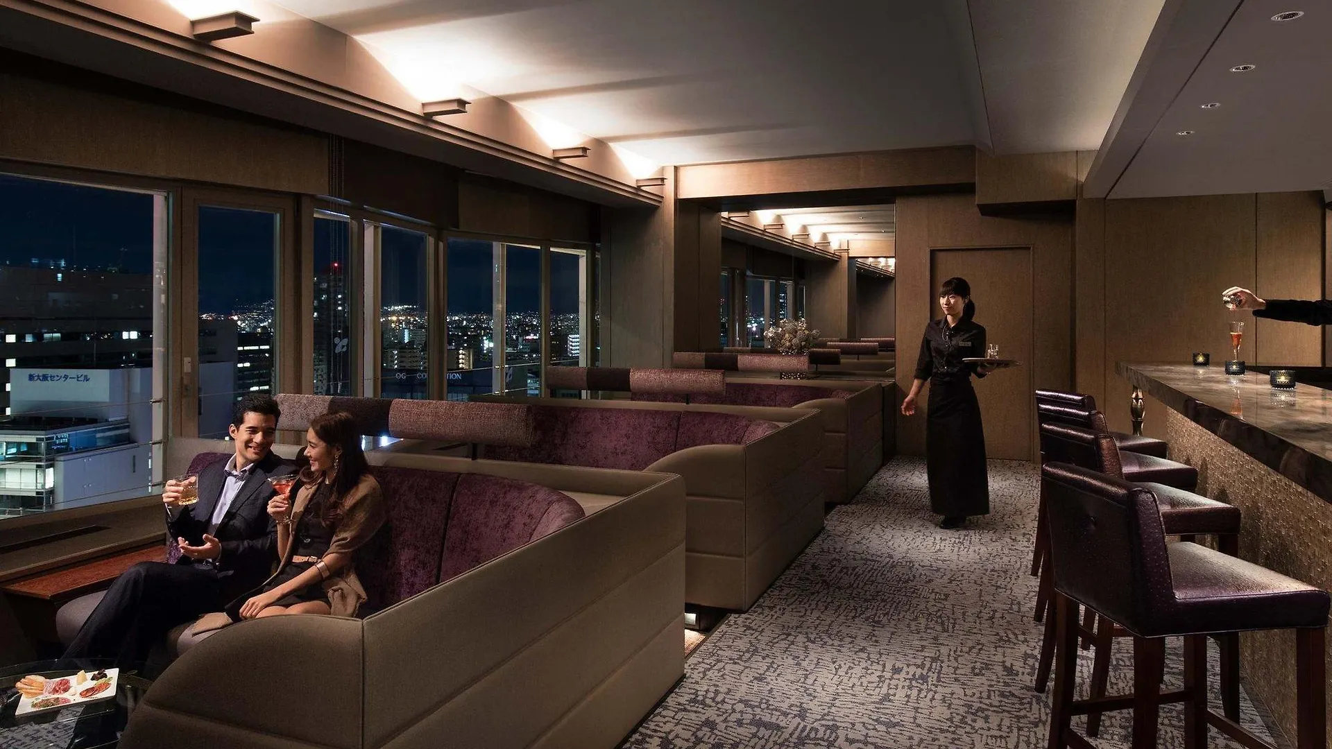 Отель Courtyard By Marriott Shin-Osaka Station  Осака