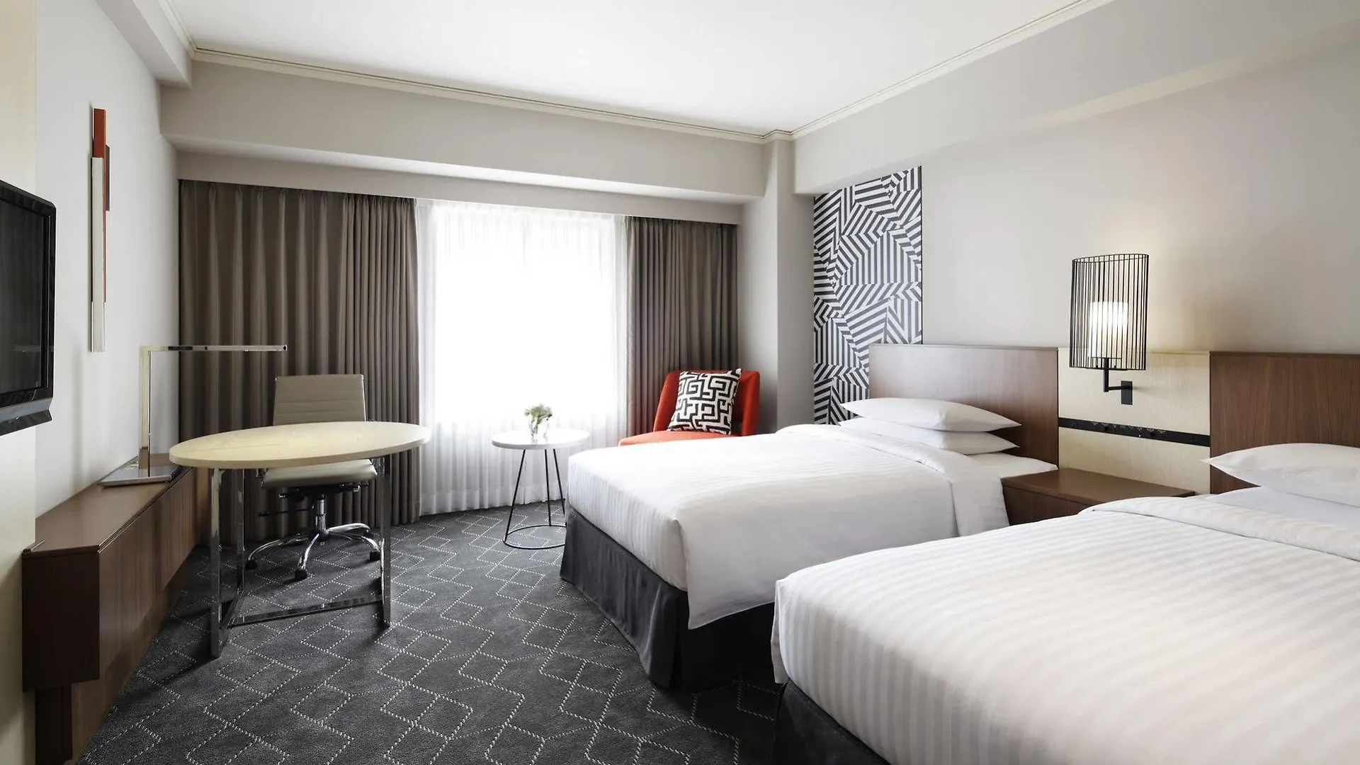 Отель Courtyard By Marriott Shin-Osaka Station 5*, Осака
